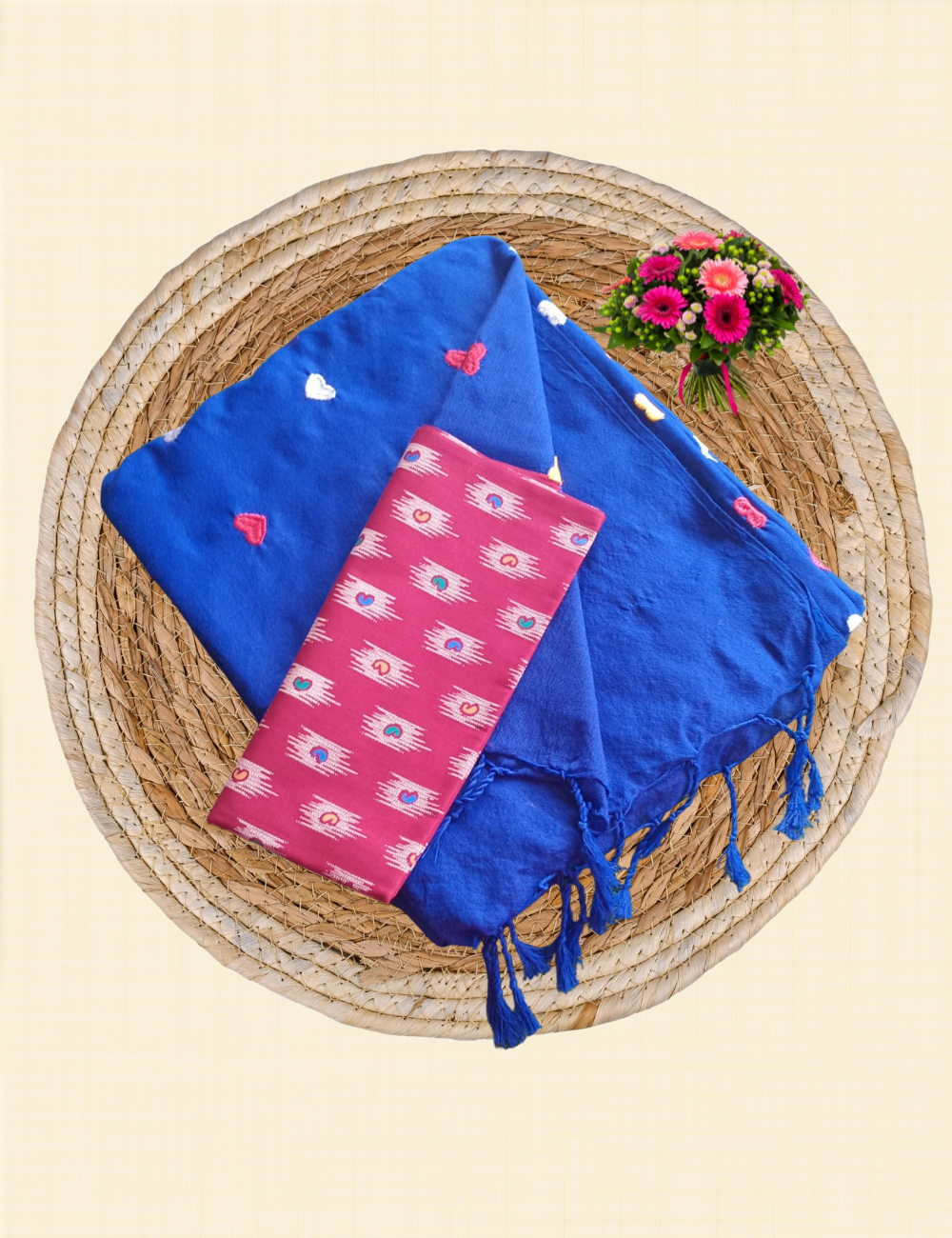 Kadhi Cotton Saree with Kalamkari blouse - Blue