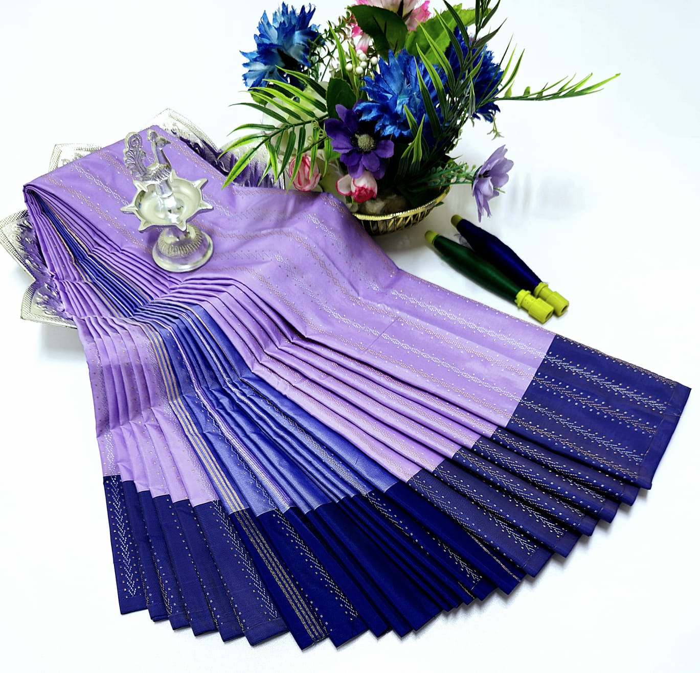 Lavender with Blue Colour Premium Arani Soft Silk Saree