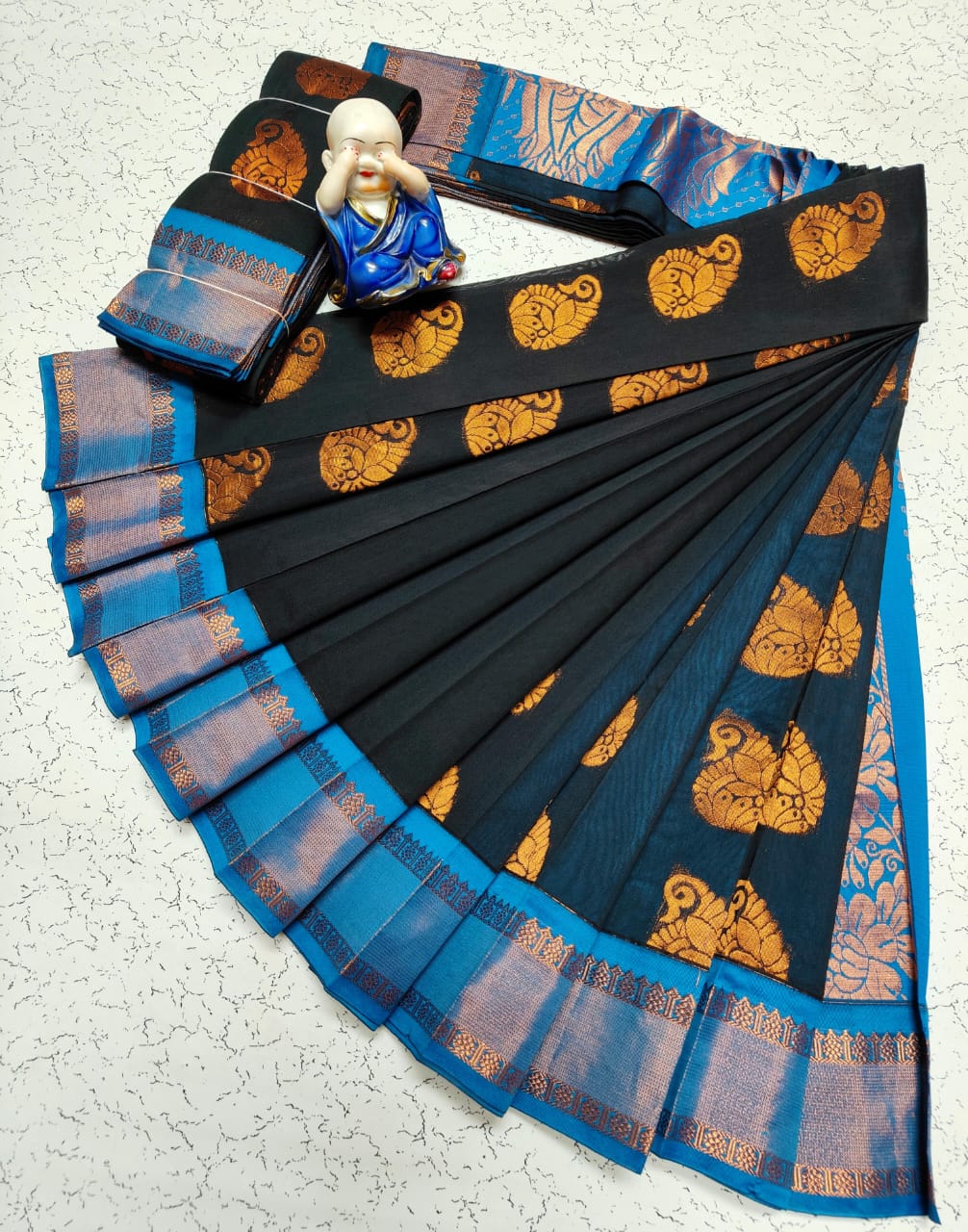 Sky Blue with Black Colour Kottanchi Cotton Saree with Contrast Blouse